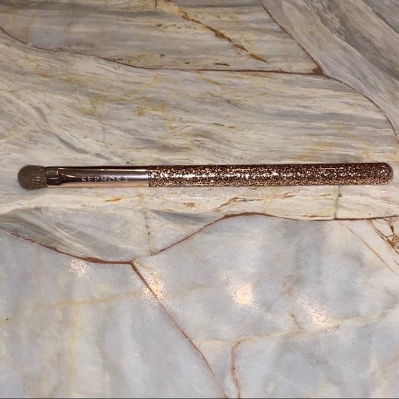 Sephora Medium Eyeshadow Brush Gold Sparkle - Picture 1 of 2